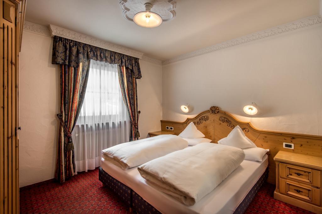 Residence Vila Colfosco Pokoj fotografie