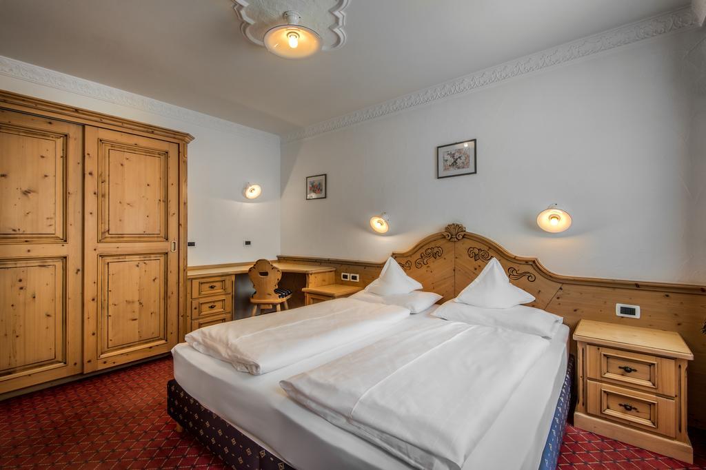 Residence Vila Colfosco Pokoj fotografie